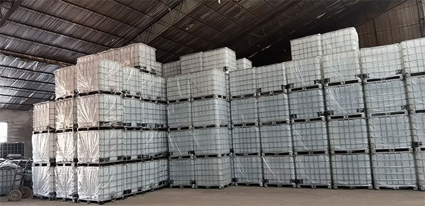  山东犇腾化工今日发货环保增塑剂三十一吨！